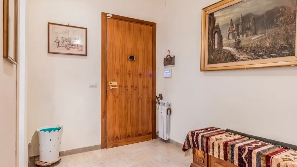 Ingresso - Apartment with Balcony in Talenti, Rome
