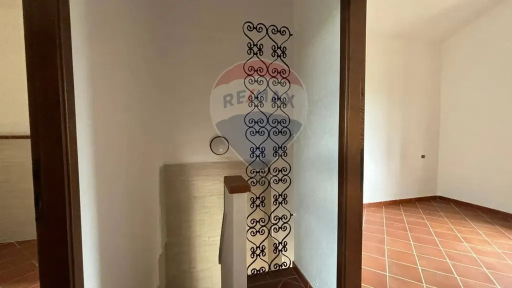 Esik - Rustic Bifamily Villa with Panoramic View in Crasciana