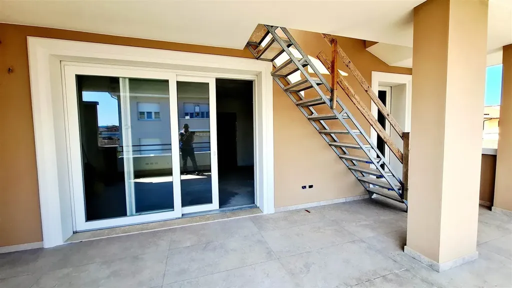 Pièces - Newly Built Attic Apartments with Terraces in Empoli