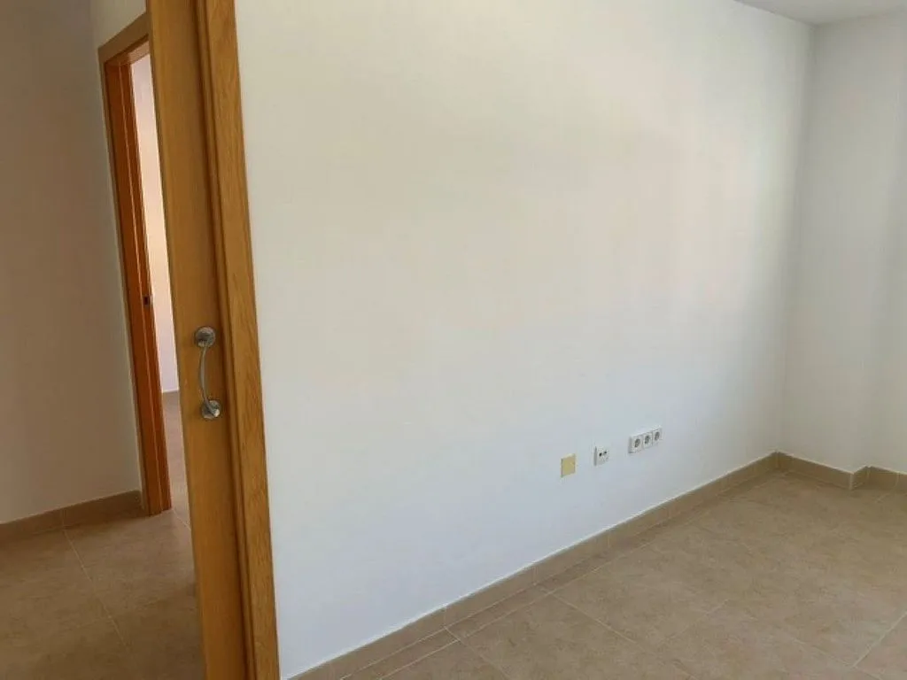 Toad - T1 Apartment with Elevator in Beniarjó