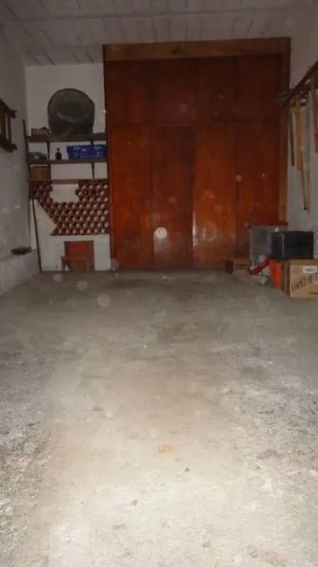 Garage - Luxury House with Terrace in Cornellà de Llobregat