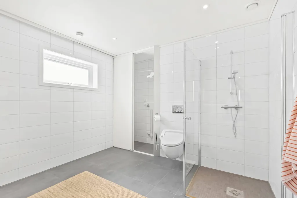 Bagni - Modern Apartment with Terrace in Lyngdal