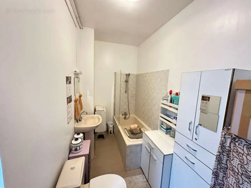 Vannitoad - Charming T2 with Private Garden in Angoulême Centre