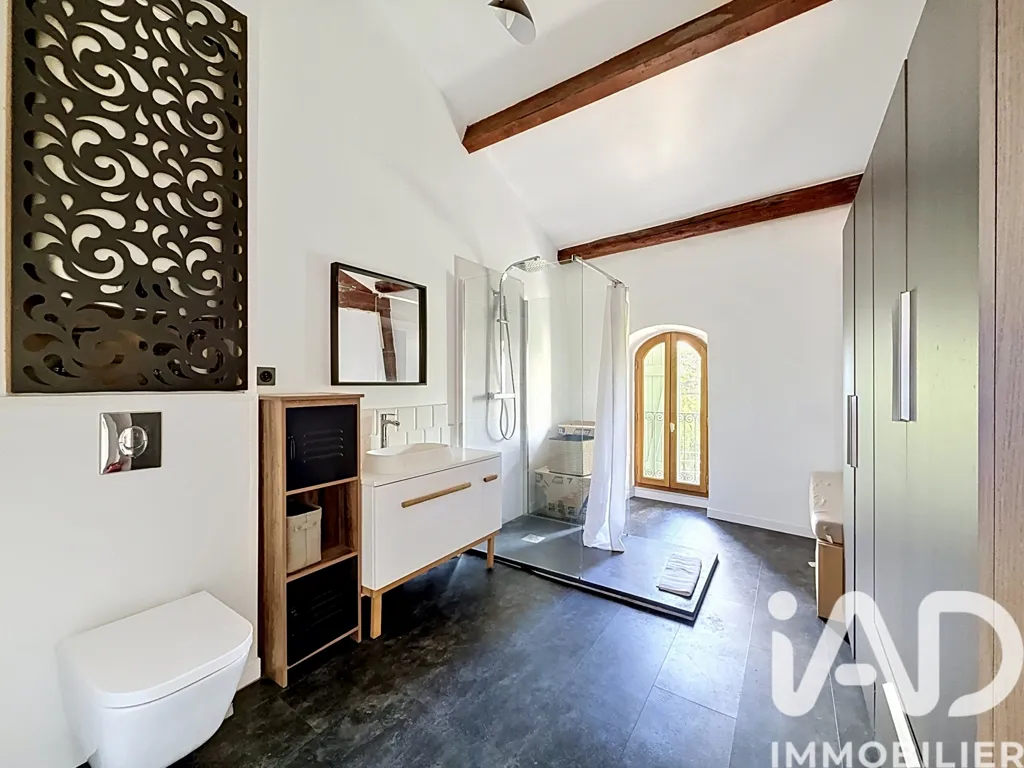 Salles de bain - Maison de Maître avec Terrain Piscinable à Béziers