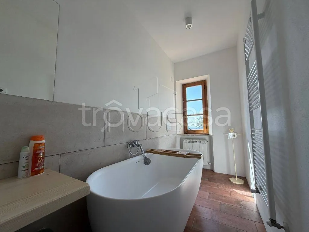 Salles de bain - Luxury Villa with Panoramic Views in Umbertide