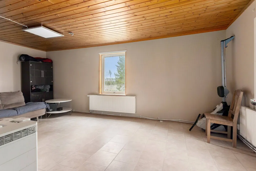 Garaaž - 1.5-Storey Villa with Garden in Värmskog