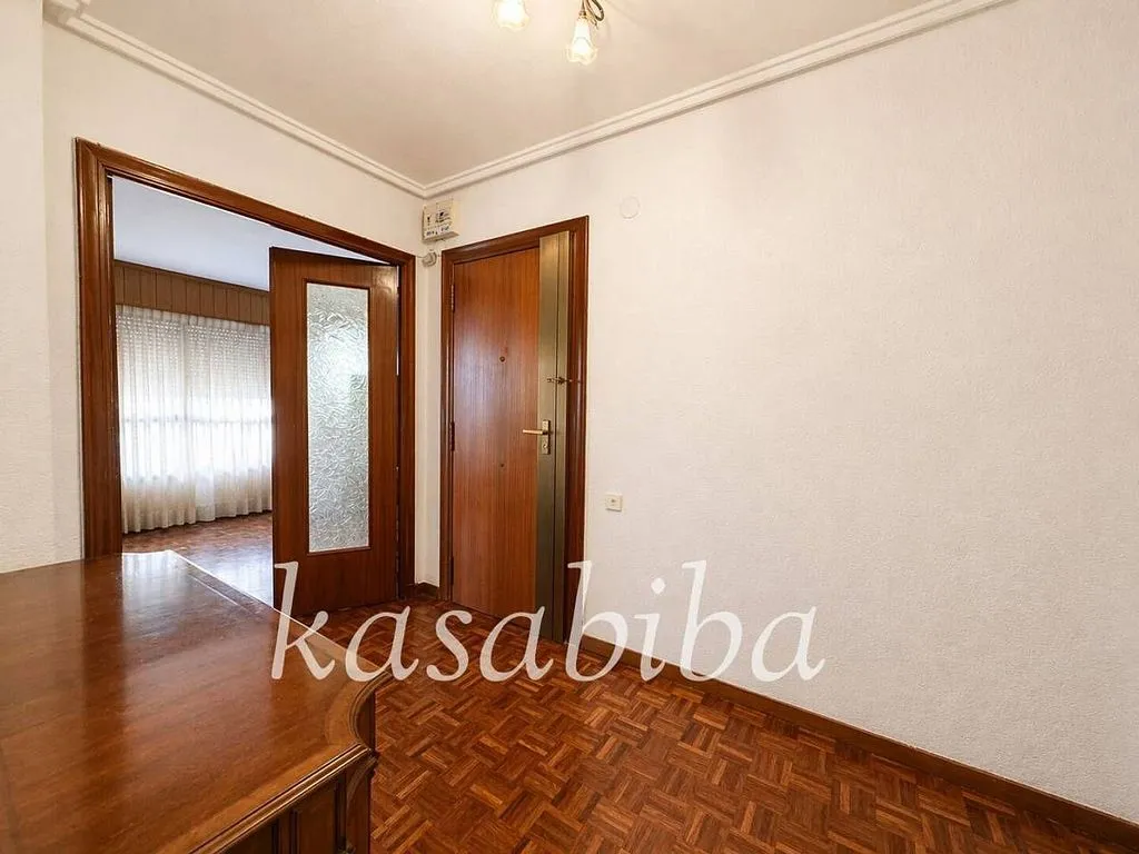 Chambres - Apartment with Large Terrace in Estramurs
