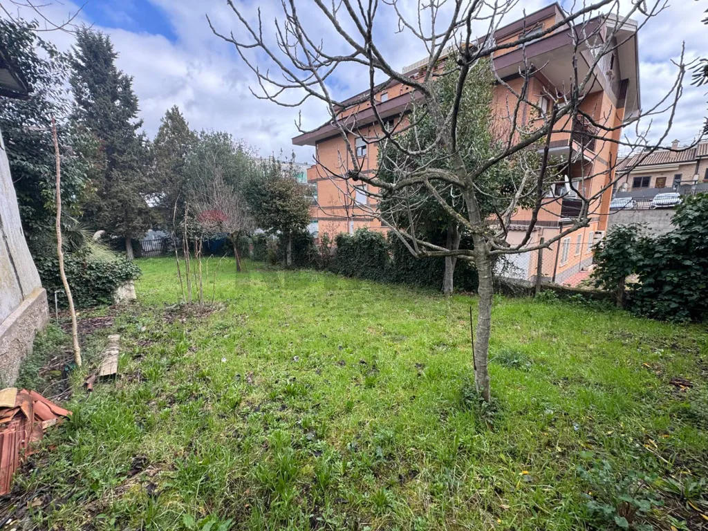 Aed - Buildable Land with Warehouse in La Storta-Olgiata, Rome