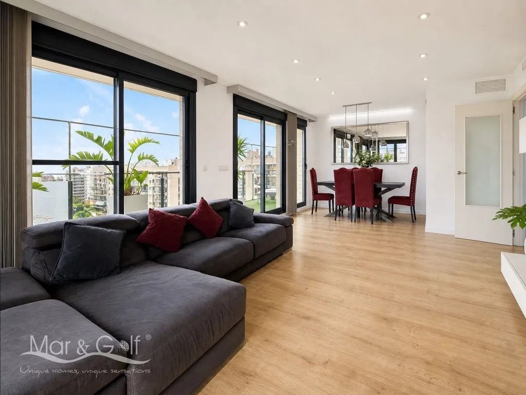 Elutuba - Penthouse with Sea View in Alicante