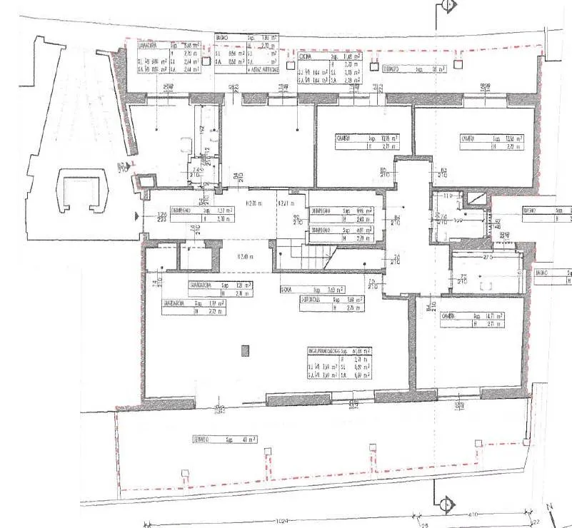 Plaan - Luxury Penthouse with River View in Treviso