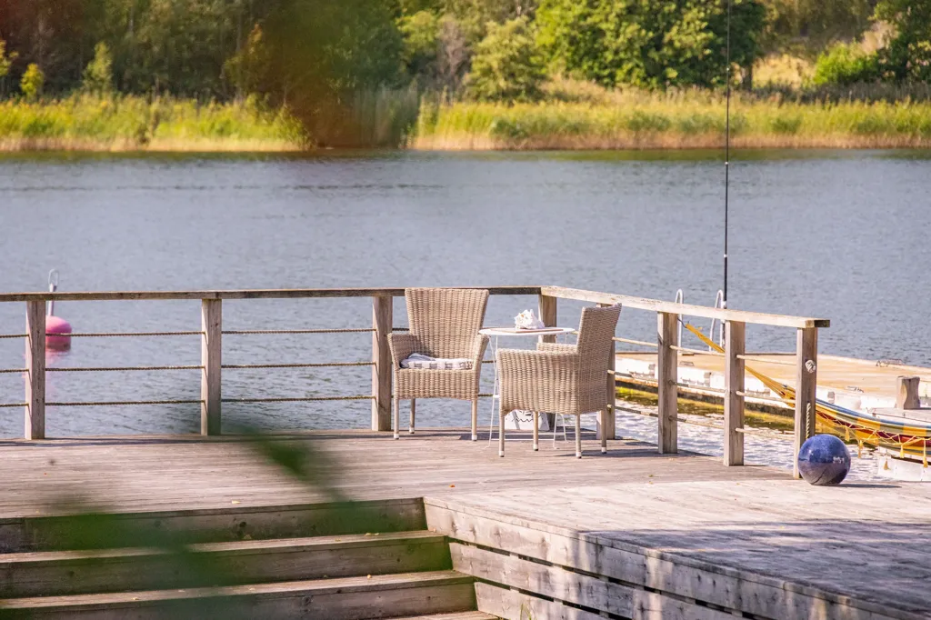 Terrass - Strandtomt with Marina in Österskär