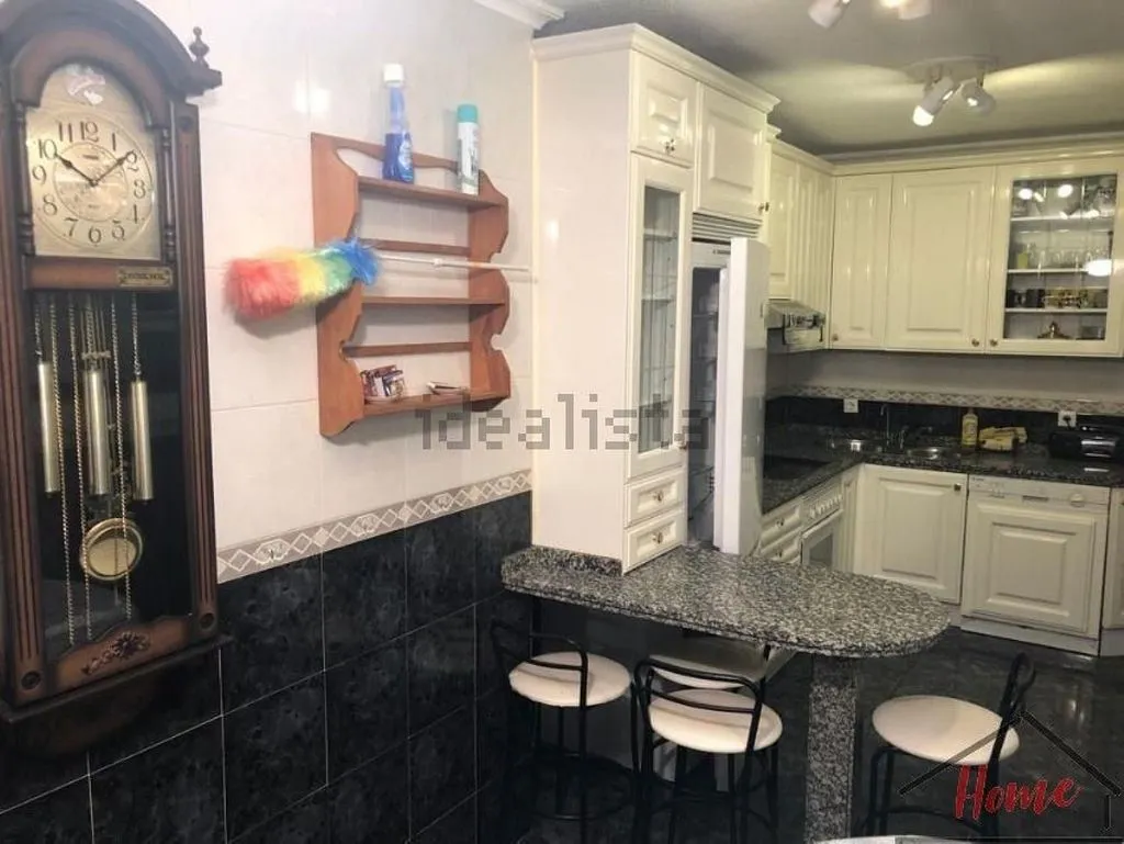 Cucina - Furnished Flat with Terrace in Barrio Vidal