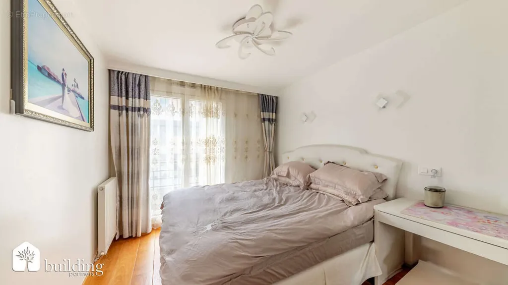 Chambres - Appartement 4 Pièces avec Terrasses à Levallois-Perret