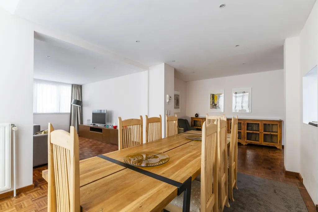 Salle à manger - Appartement 3 Chambres avec Terrasse à Ixelles