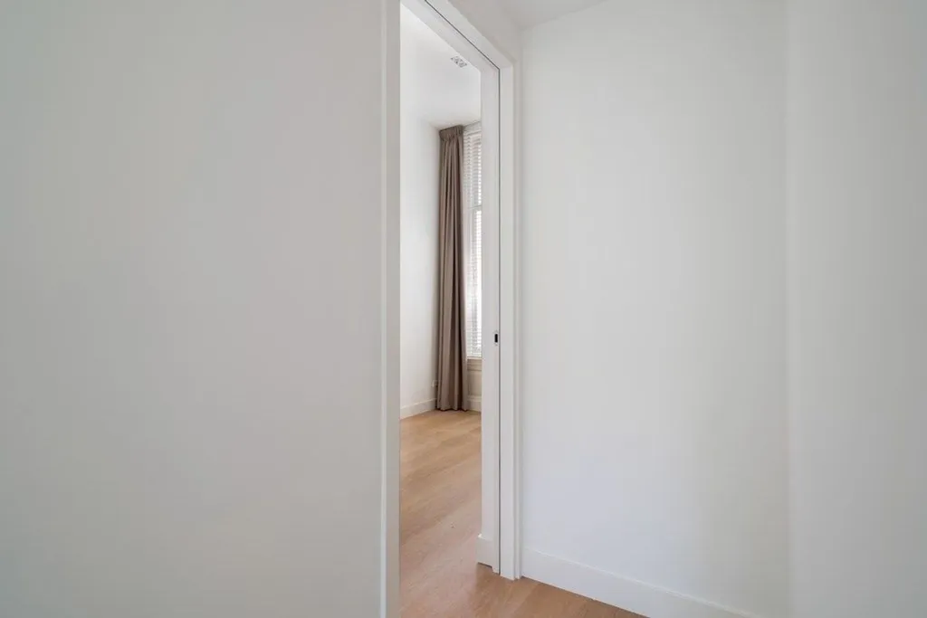 Entrée - Renovated Apartment with Garden in The Hague
