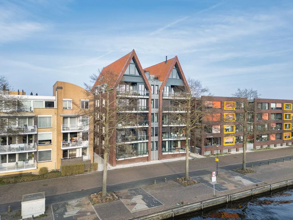 Extérieur - Modern Apartment with Balcony in Sneek