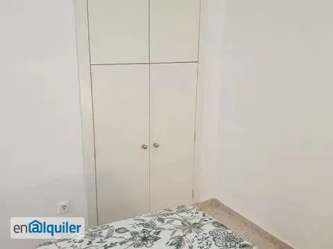 Bedrooms - Modernised Apartment with Balcony in Córdoba