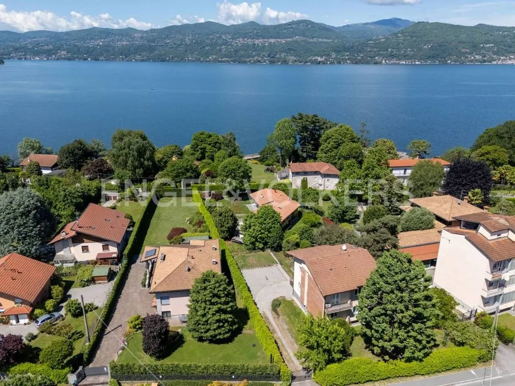 Vue aérienne - Luxury Villa with Lake View in Ispra