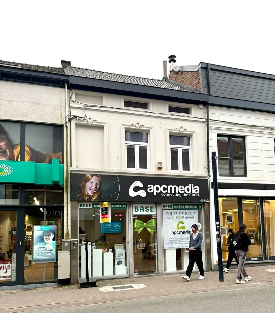 Exterior - Commercial Unit with High Visibility in Geraardsbergen