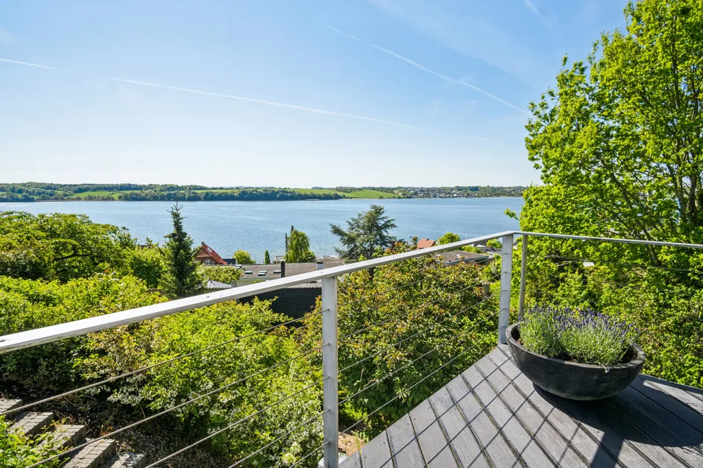 Terrasse - Villa with Pool and Sea View in Kolding