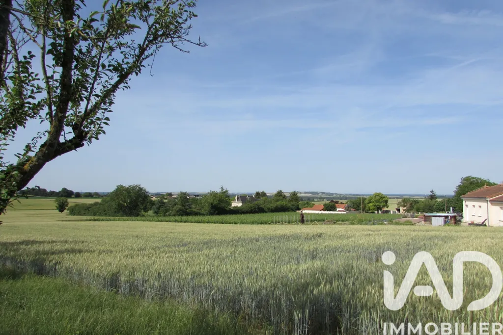 Jardin - Maison de Campagne avec Vue Dégagée à Berrie