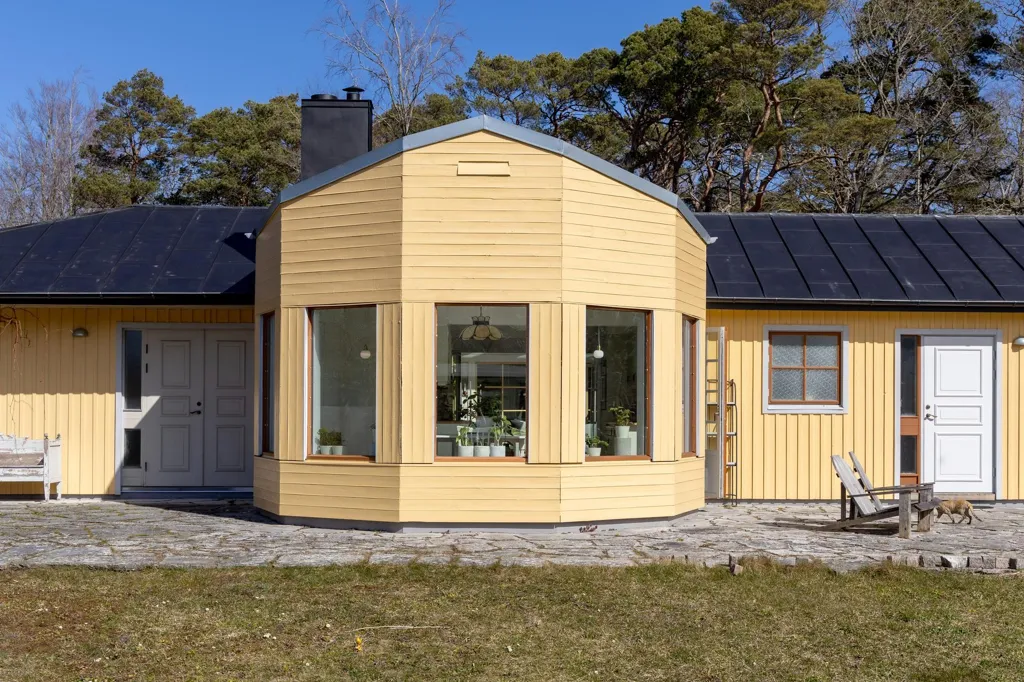 Välivaade - Charming Villa with Guesthouse near Visby