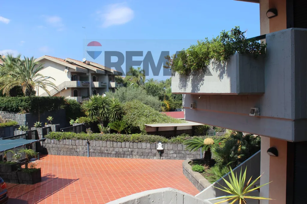 Terrass - Two-Bedroom Apartment with Sea View in Acireale