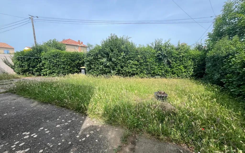 Jardin - Maison avec Jardin et Terrasse à Lunel