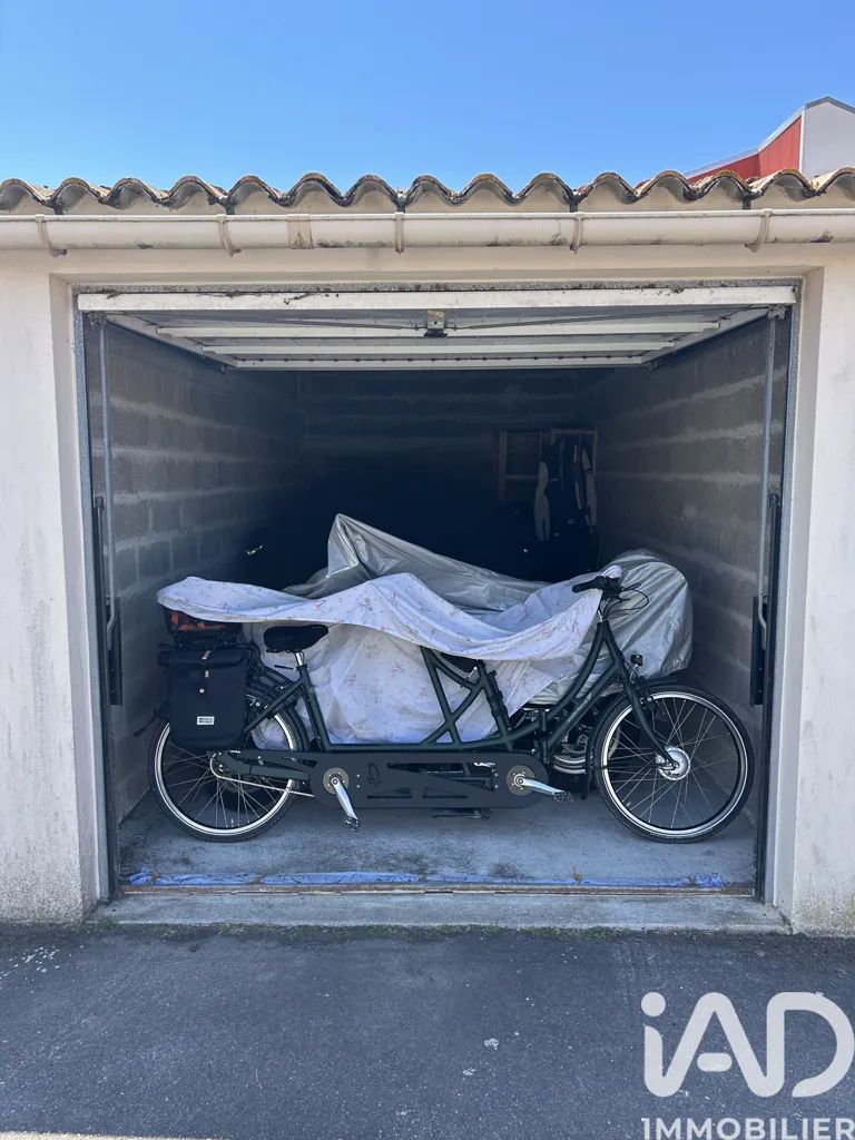 Garaaž - Closed Garage in Les Sables-d'Olonne