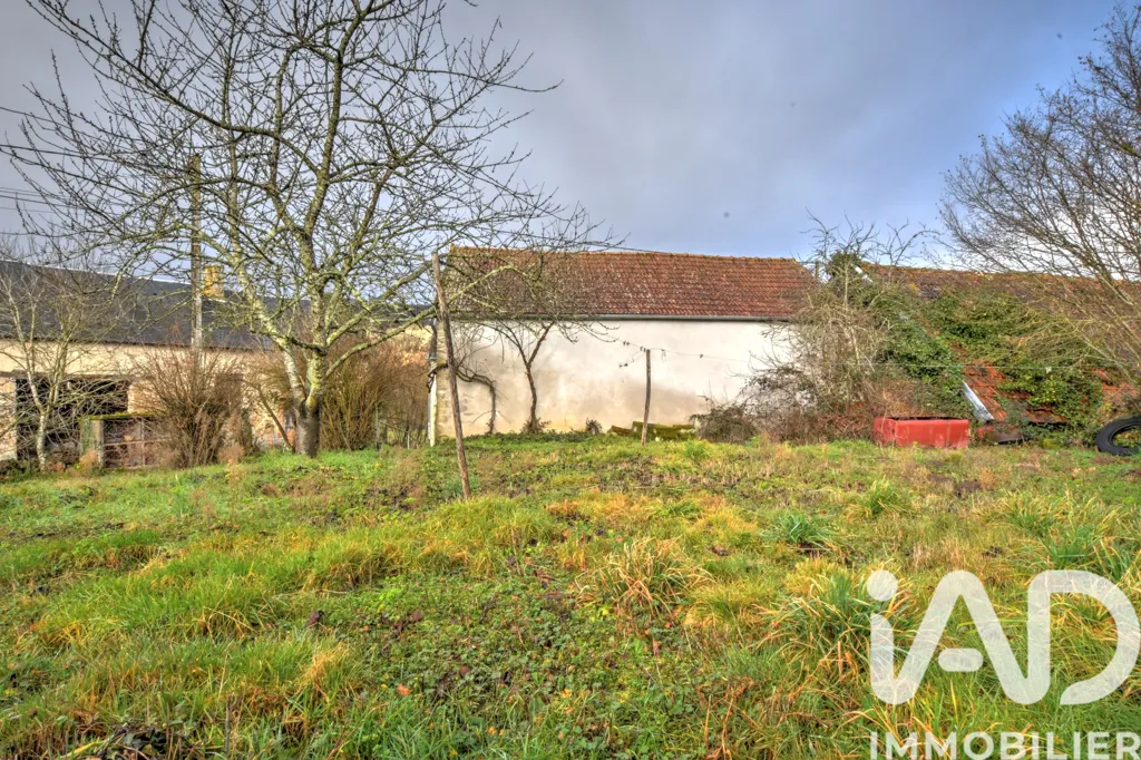Jardin - Grange avec Terrain Constructible à Saint-Sulpice-Le-Gueretois