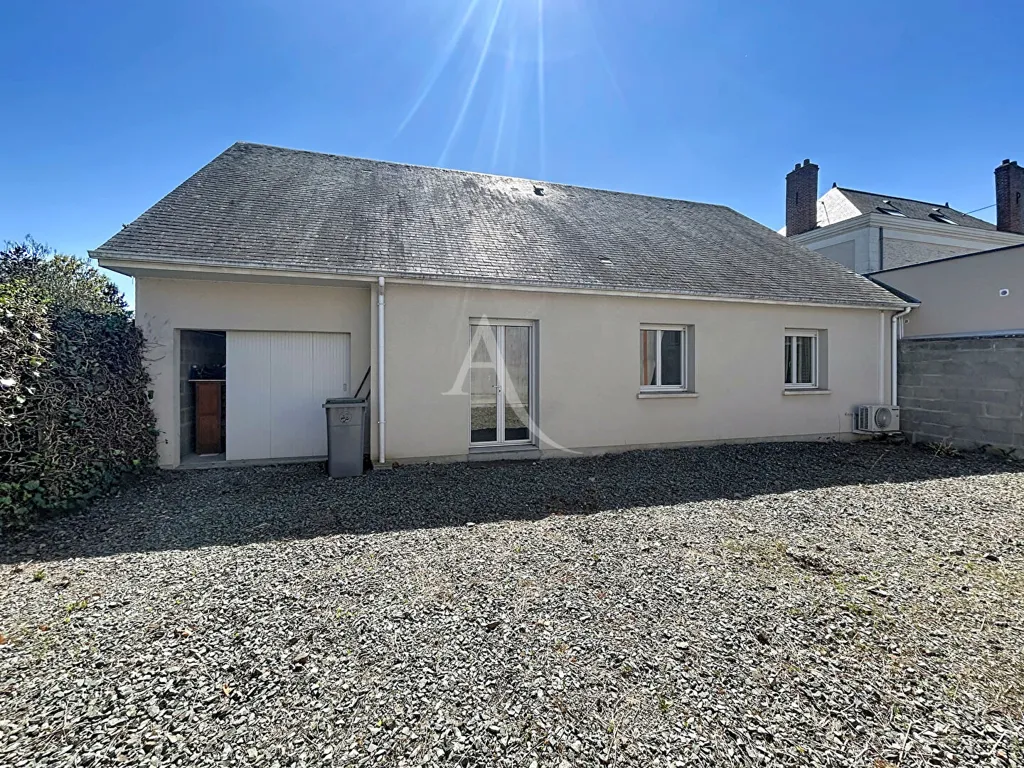 Extérieur - Maison Moderne de Plain-Pied avec Jardin à Angers