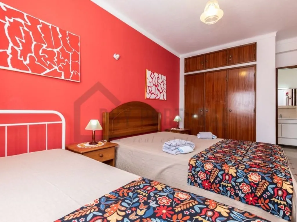 Chambres - Villa with 7 Apartments in Manta Rota