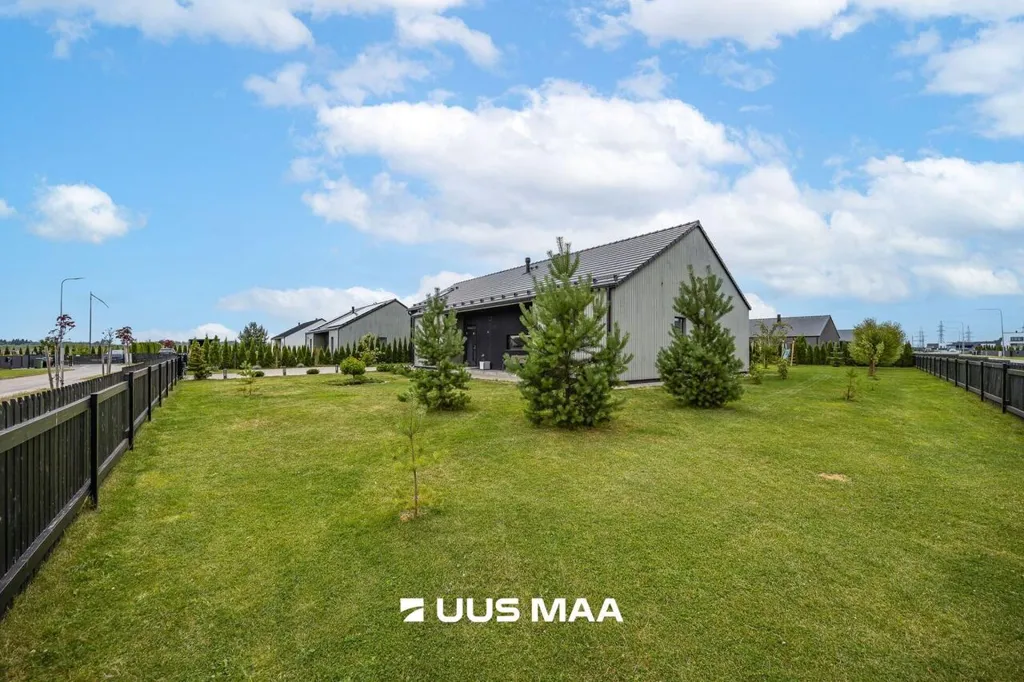 Aed - Stone House with Terrace in Uuesalu