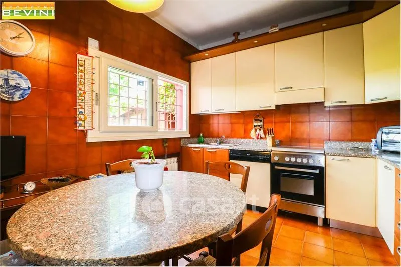 Cuisine - Semi-detached House with Garden in Modena