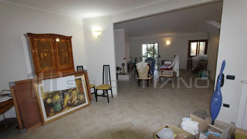 Elutuba - Bifamiliare Villa with Garden in Rende