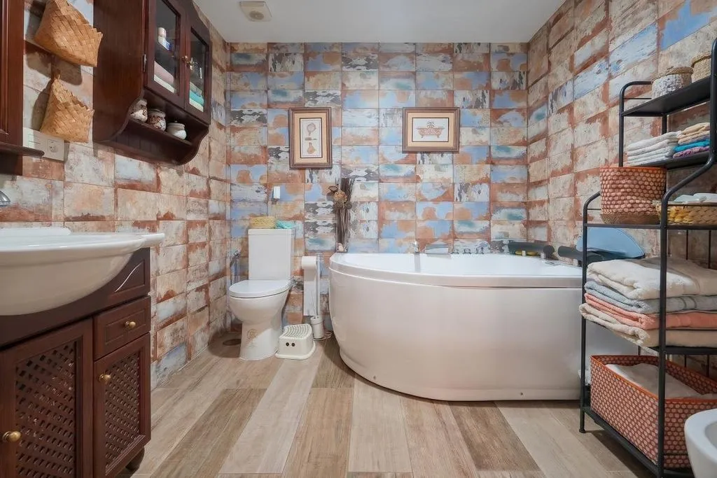 Salles de bain - Semi-detached House with Garage in Getafe Centre