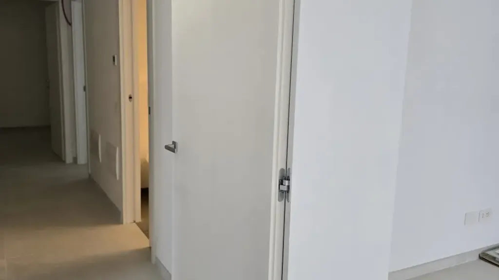 Hallway - Trilocale with Eco-Friendly Features in Montichiari