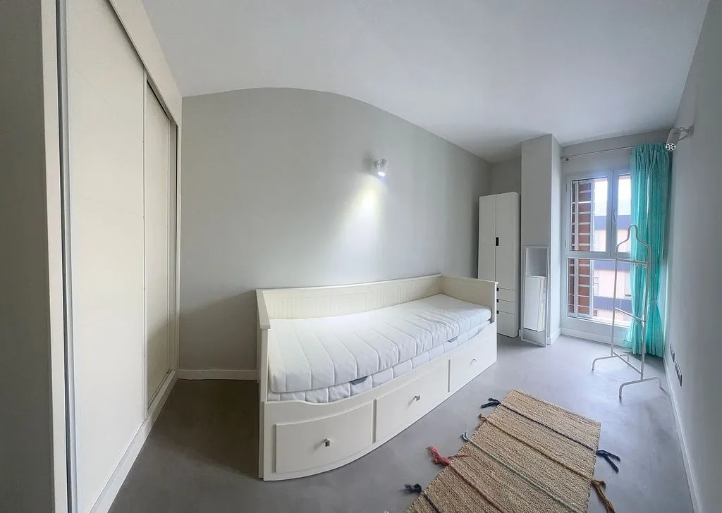 Bedrooms - Apartment with Pool in Calle Camelia