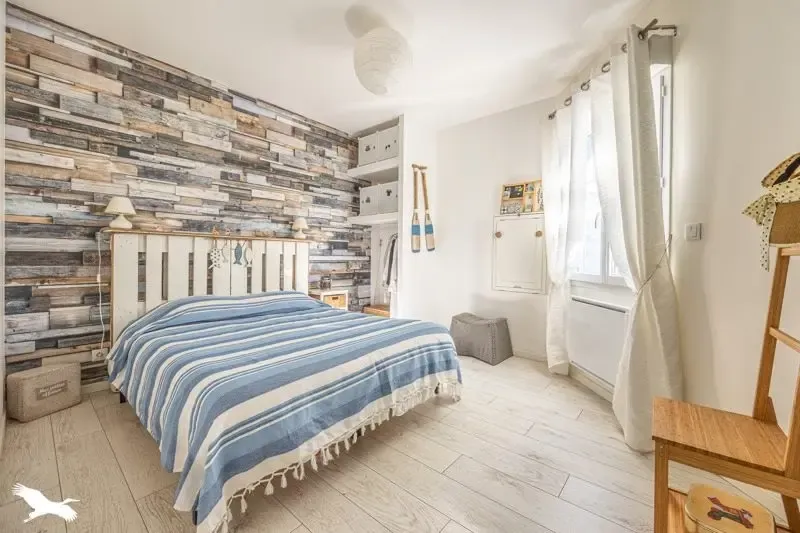 Bedrooms - Family House Near Triangle d'Or, Cannes