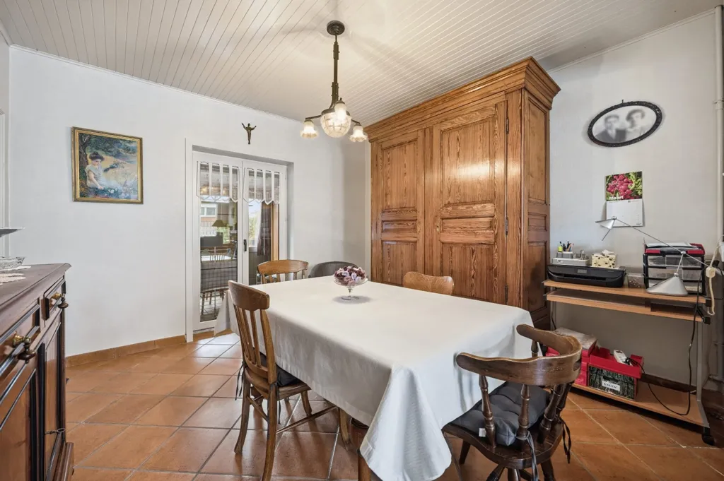 Salle à manger - Rijwoning avec Jardin et 2 Garages à Boutersem