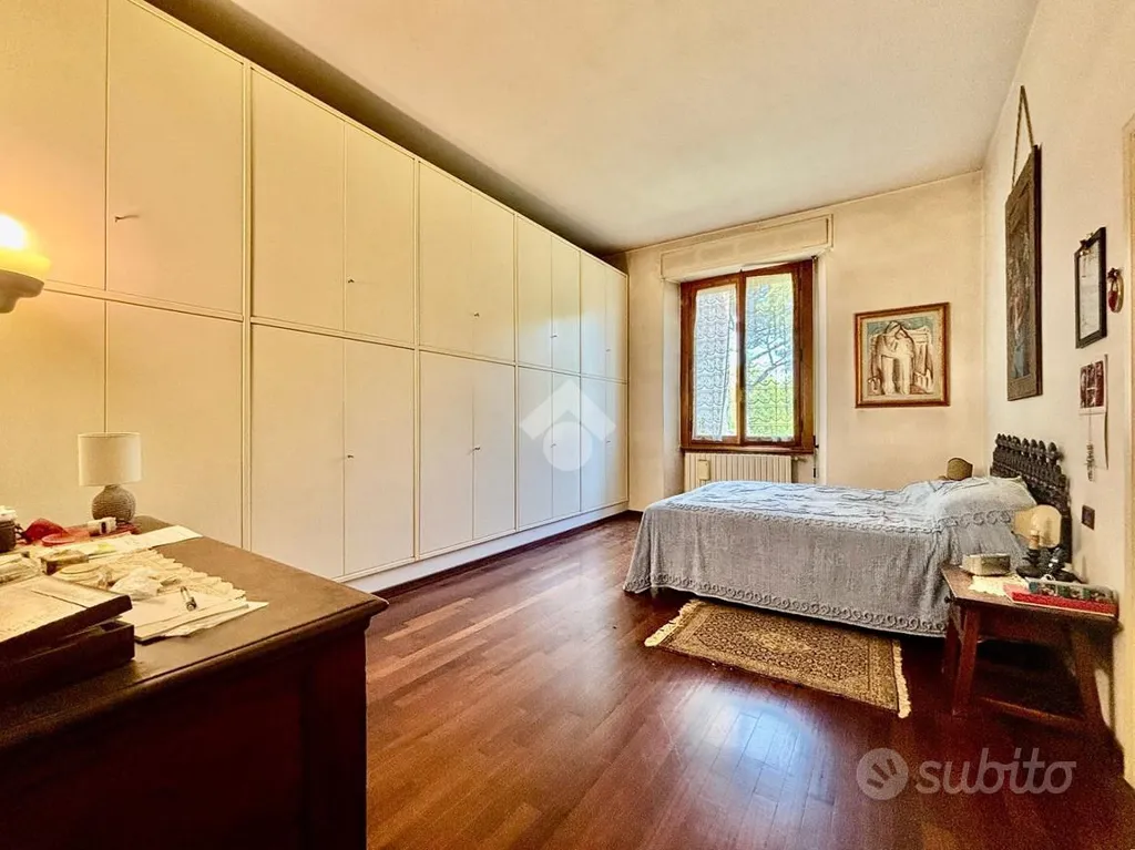Magamistoad - Spacious Apartment with Balcony in Florence