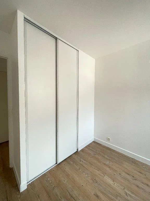 Pièces - Appartement 3 Pièces avec Balcon à Saint-Ouen-l'Aumône