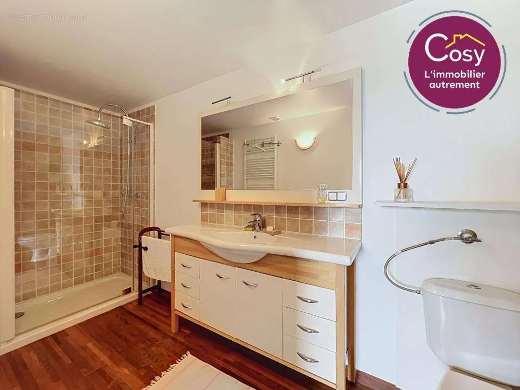 Bathrooms - Charming Stone House with Panoramic View in Green Setting