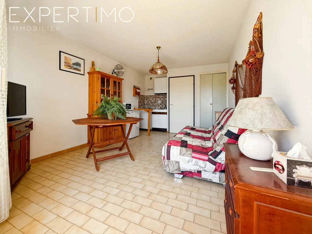 Séjour - Studio Cabine avec Parking à Proximité de la Mer au Grau-du-Roi
