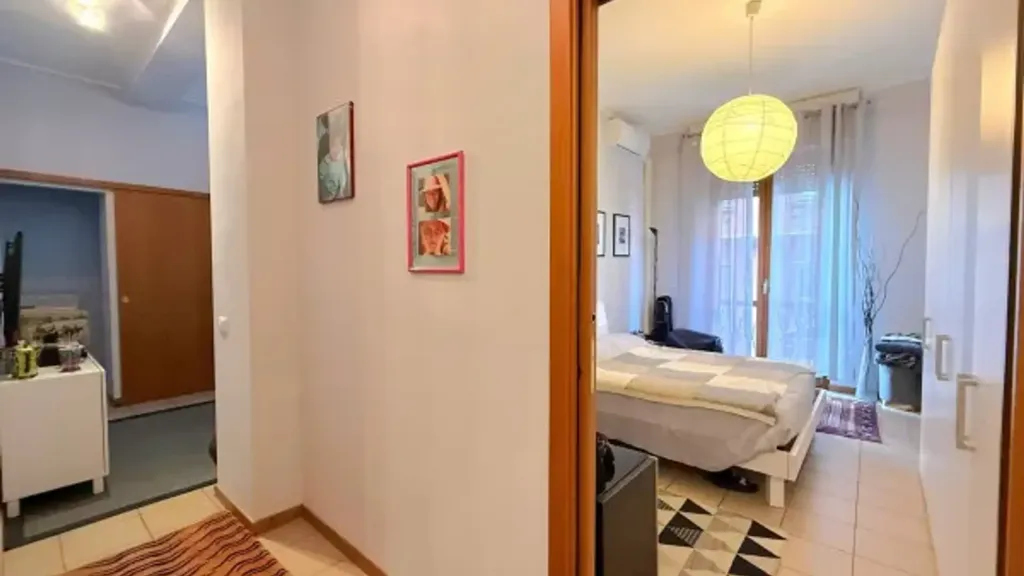 Magamistoad - Arched Balcony Flat in Milan's Historic Centre