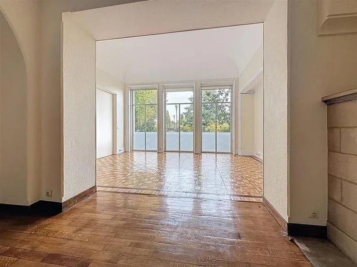 Elutuba - Apartment with Avenue Louise View in Brussels