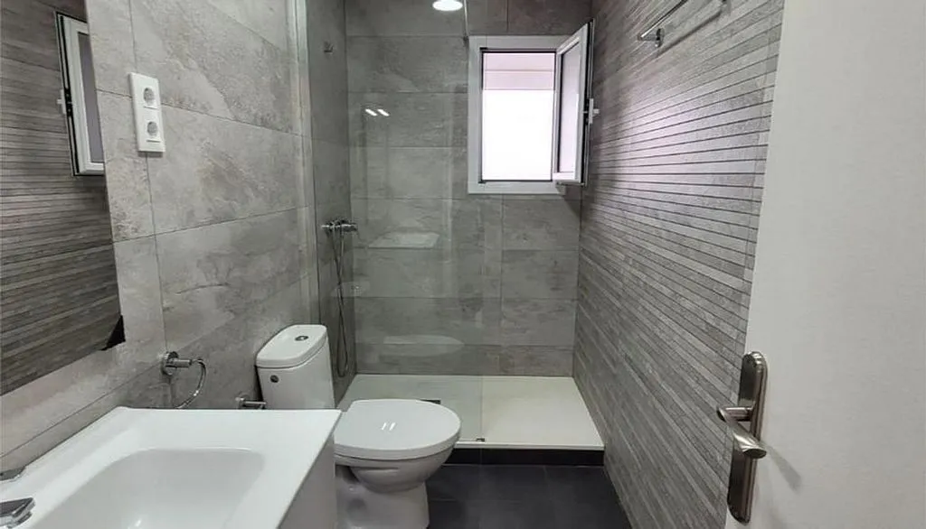 Salles de bain - Apartment with Balcony in La Barceloneta
