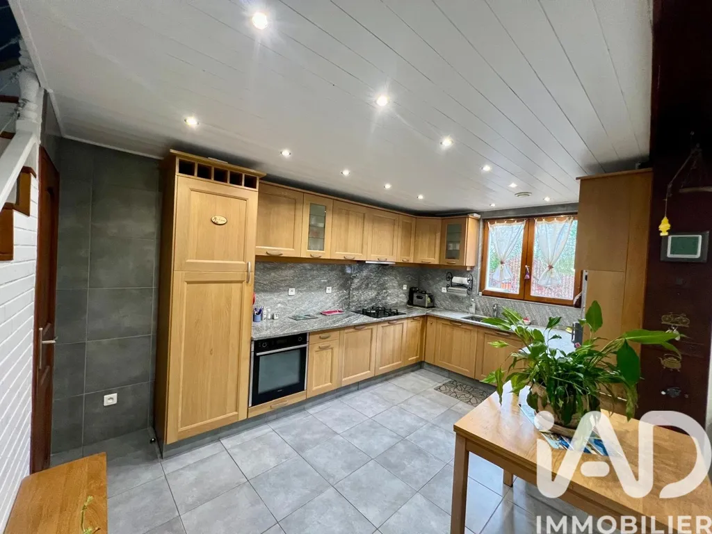 Cucina - Charming House with Garden in Villevaude