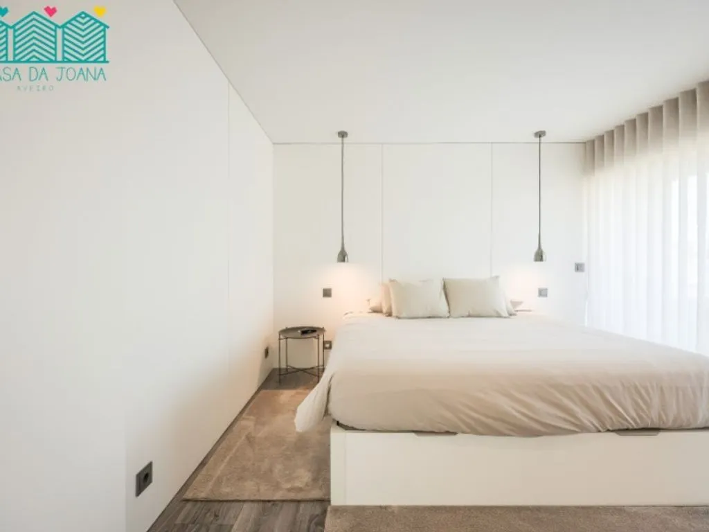 Bedrooms - Luxury Villa with Pool in Azurva, Aveiro
