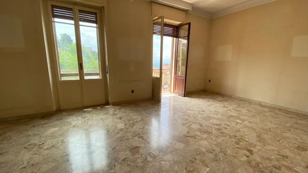 Pièces - Attico with Panoramic Views in Chieti Centre